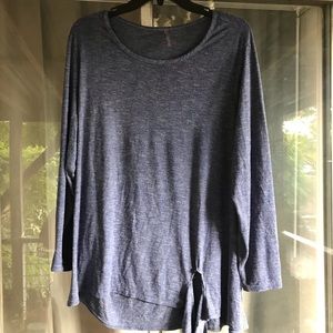 Silverwear Long sleeve soft blue top w/ tie @ hip